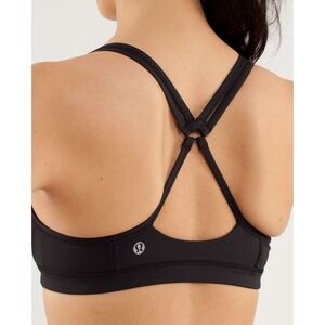 Lululemon Womens Heat It Up Yoga Bra Size 8 Black Athleisure Gym‎ Fitness Dance